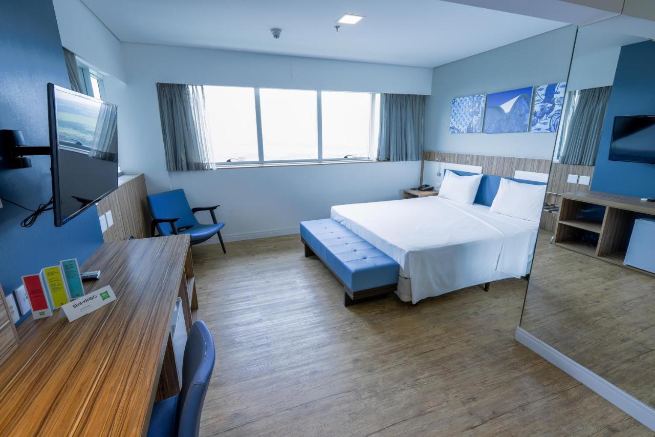 ホテル Ibis Styles Confins Aeroporto ラゴア・サンタ エクステリア 写真