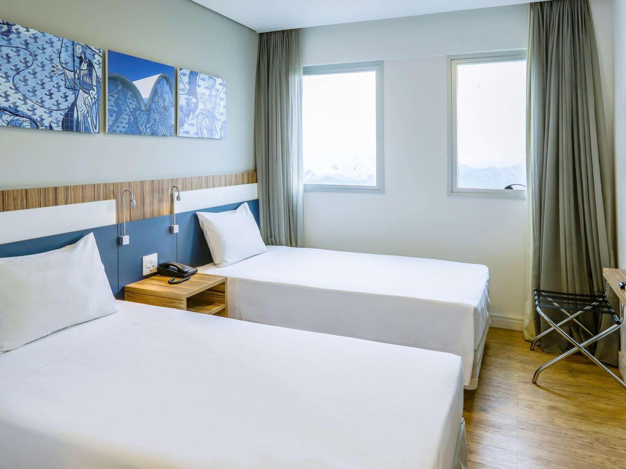 ホテル Ibis Styles Confins Aeroporto ラゴア・サンタ エクステリア 写真