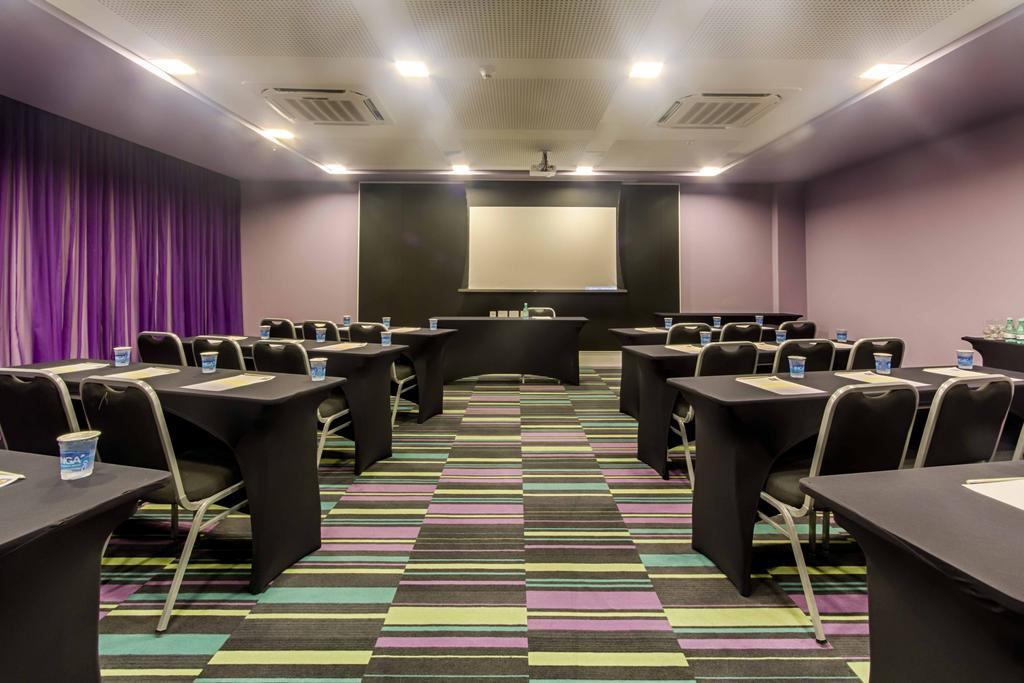ホテル Ibis Styles Confins Aeroporto ラゴア・サンタ エクステリア 写真